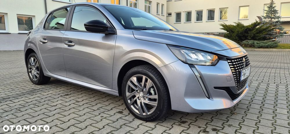 Peugeot 208 PureTech 75 Allure - 12