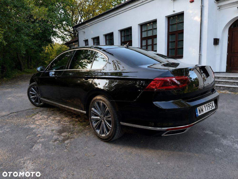 Volkswagen Passat 2.0 TSI Elegance DSG - 3