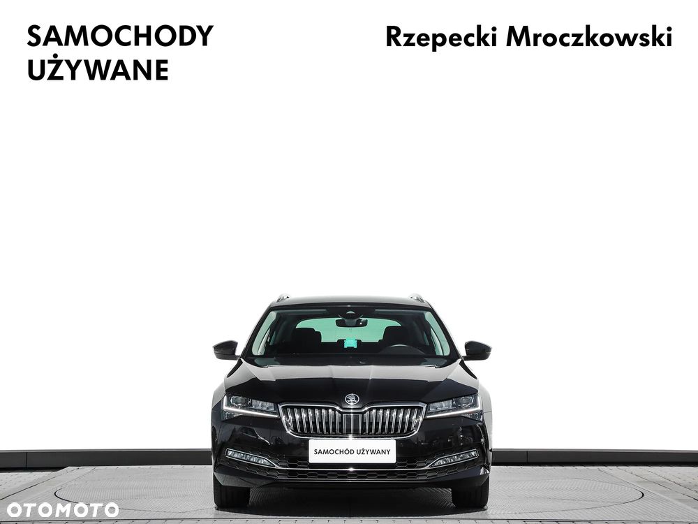 Skoda Superb 2.0 TDI SCR Style DSG - 2