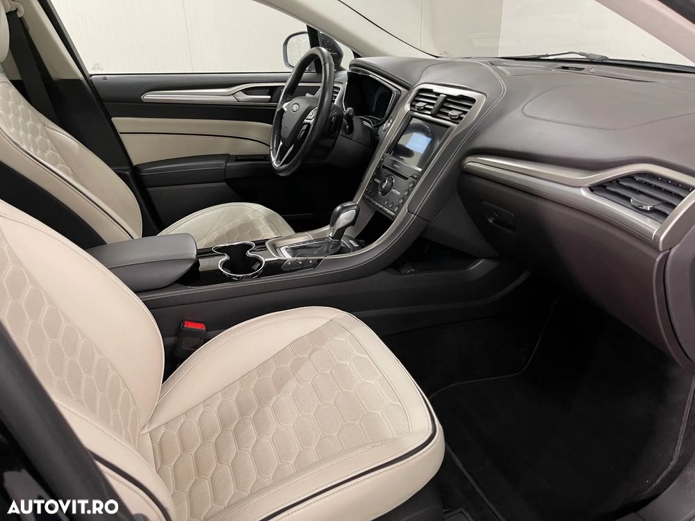 Ford Mondeo 2.0 TDCi Start-Stopp PowerShift-Aut Vignale - 11