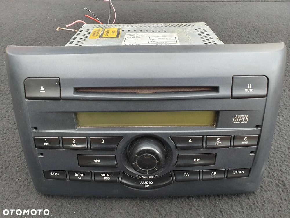 FIAT STILO RADIO RADIOODTWARZACZ CD 735296997 WTYCZKI INSTALACJA - 1