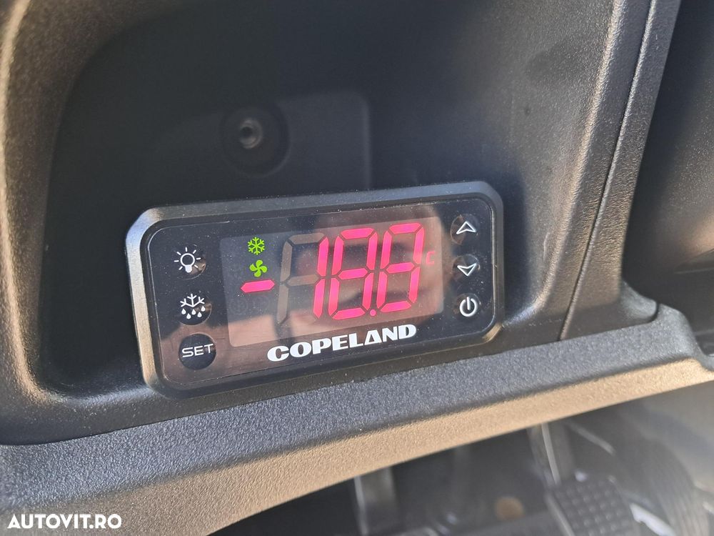 Iveco DAILY 50C/35 3.0D 150CP MANUAL EURO6 AGREGAT FRIGORIFIC ZANOTTI - 13