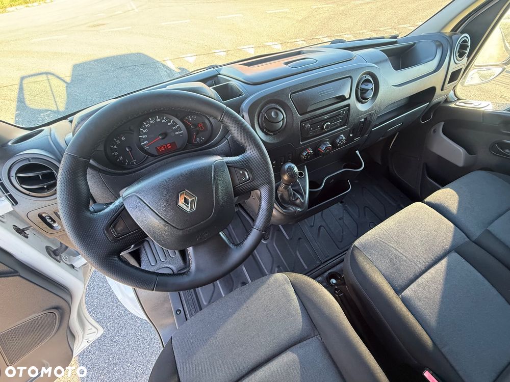 Renault Master - 25