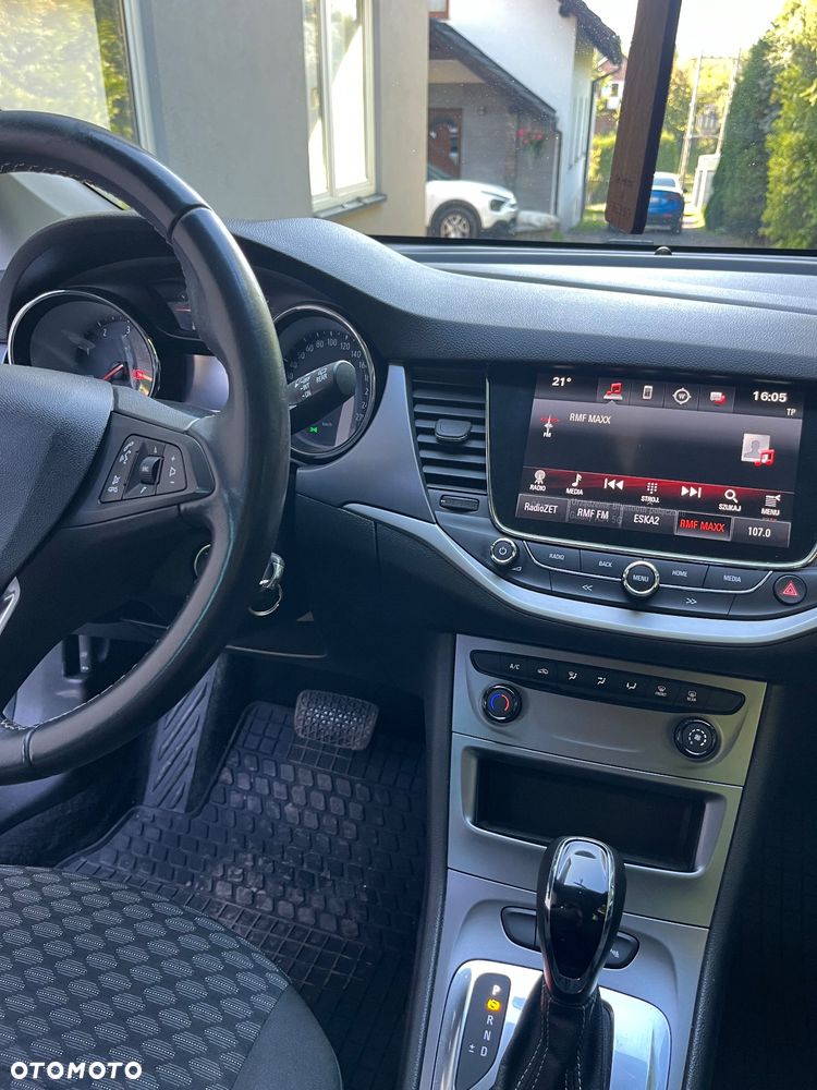 Opel Astra IV 1.6 CDTI - 8