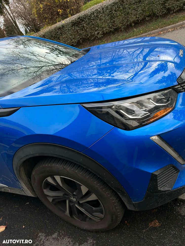 Peugeot 2008 1.2 L PureTech STT Allure - 7