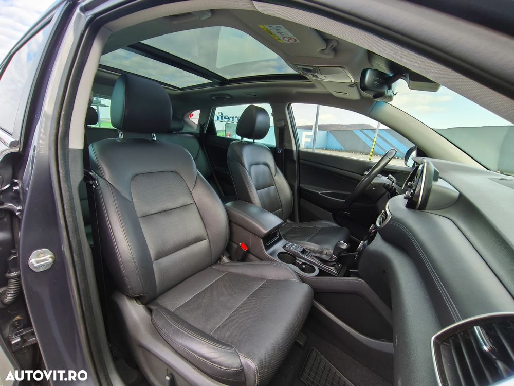 Hyundai Tucson blue 1.6 CRDi 4WD DCT Premium - 12