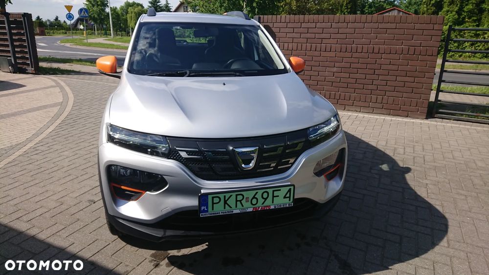 Dacia Spring - 8