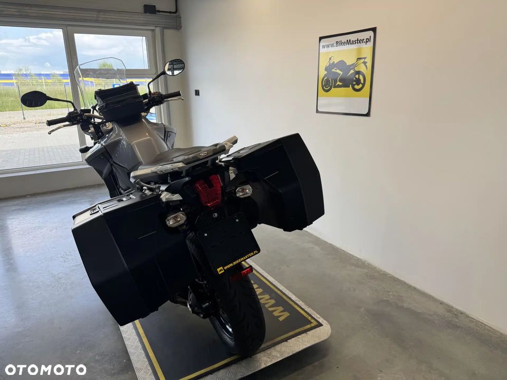 Triumph Tiger - 7