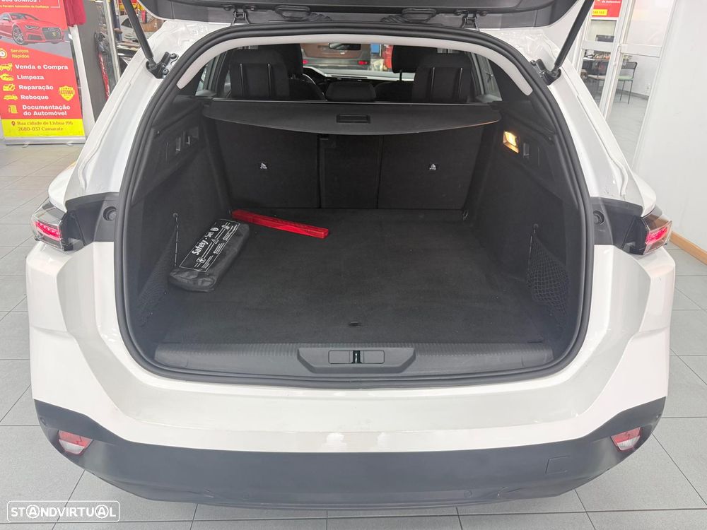 Peugeot 308 - 13