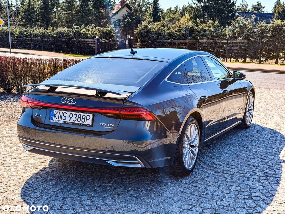 Audi A7 Sportback - 13