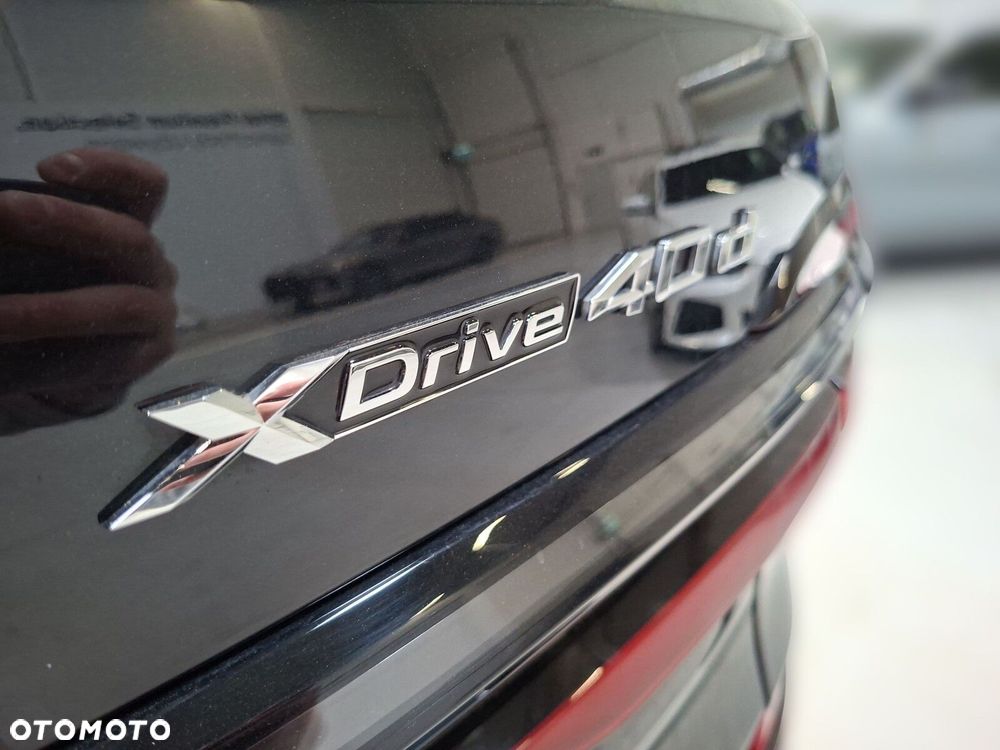 BMW X7 - 24