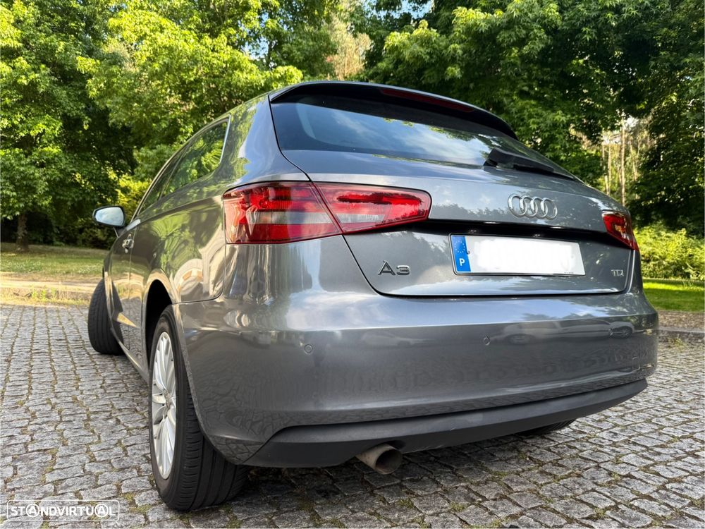 Audi A3 1.6 TDI Sport - 5