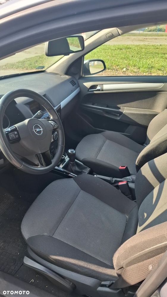 Opel Astra 1.6 Edition 111 Jahre - 7