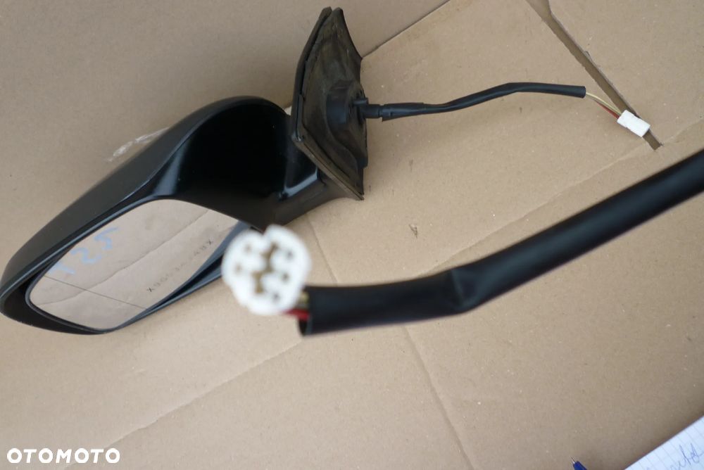 lusterko Toyota Avensis T25 3pin Europa - 6