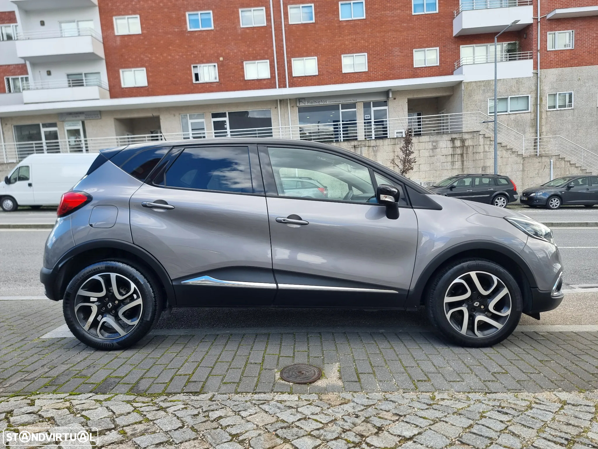 Renault Captur 0.9 TCE Exclusive - 6
