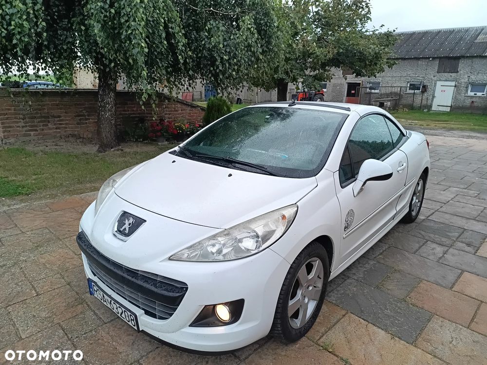 Peugeot 207 CC - 1