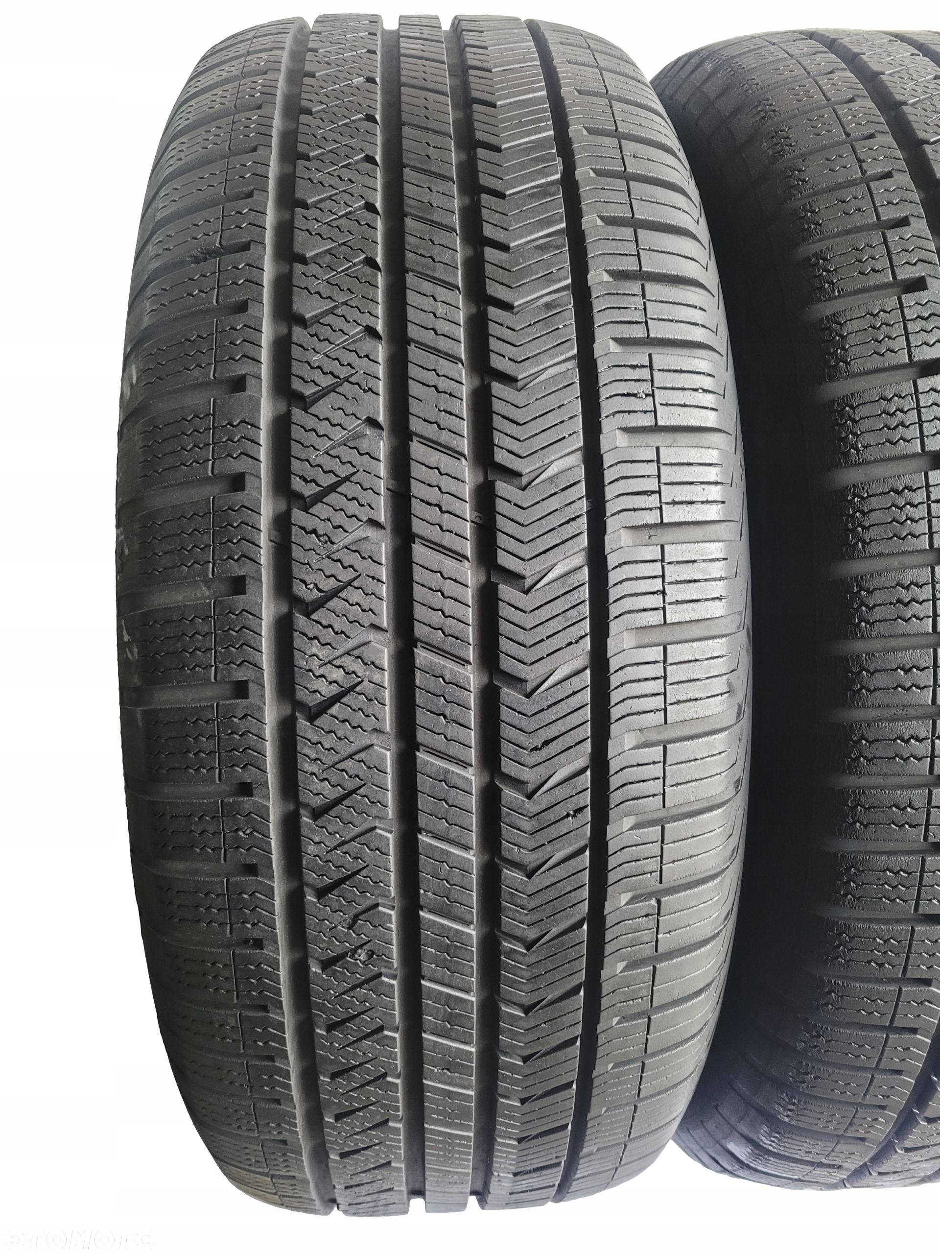 2x vredestein quatrac 5 235/55 R17 103V 7mm - 3