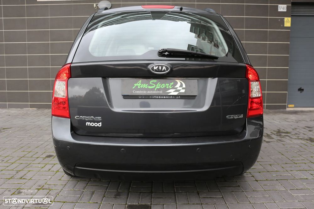 Kia Carens 2.0 CRDi Mood - 35