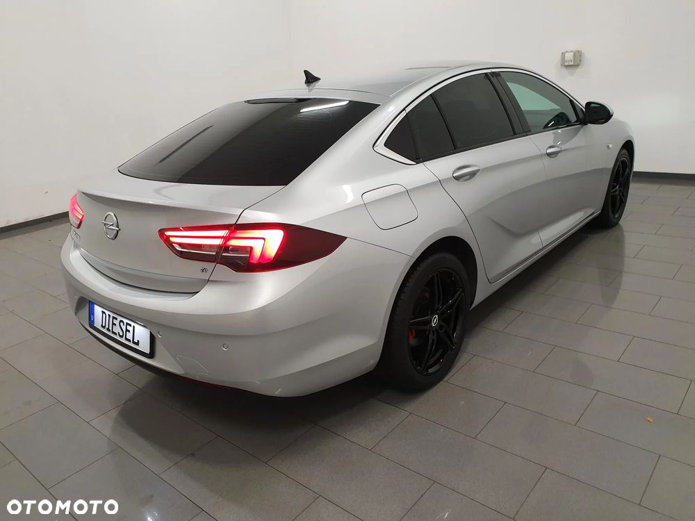 Opel Insignia 2.0 4x4 Innovation - 8