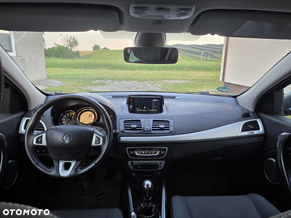 Renault Megane ENERGY TCe 115 Start & Stop Authentique - 6