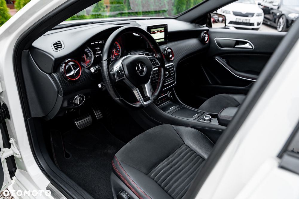 Mercedes-Benz Klasa A 250 (BlueEFFICIENCY) 7G-DCT AMG Sport - 15