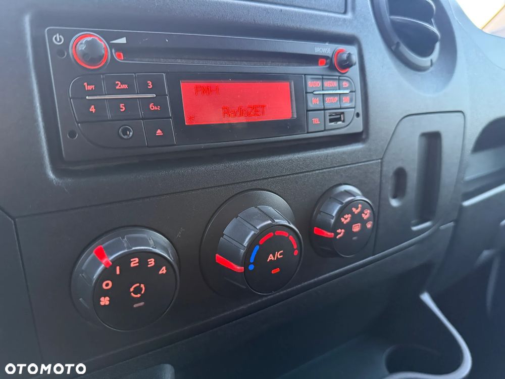 Renault Master - 18