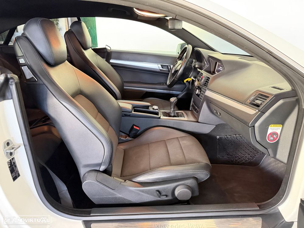 Mercedes-Benz E 220 CDi Avantgarde BlueEfficiency - 25