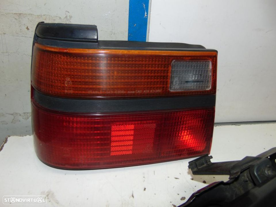 Mazda 626 coupê anos 80 farolins - 2