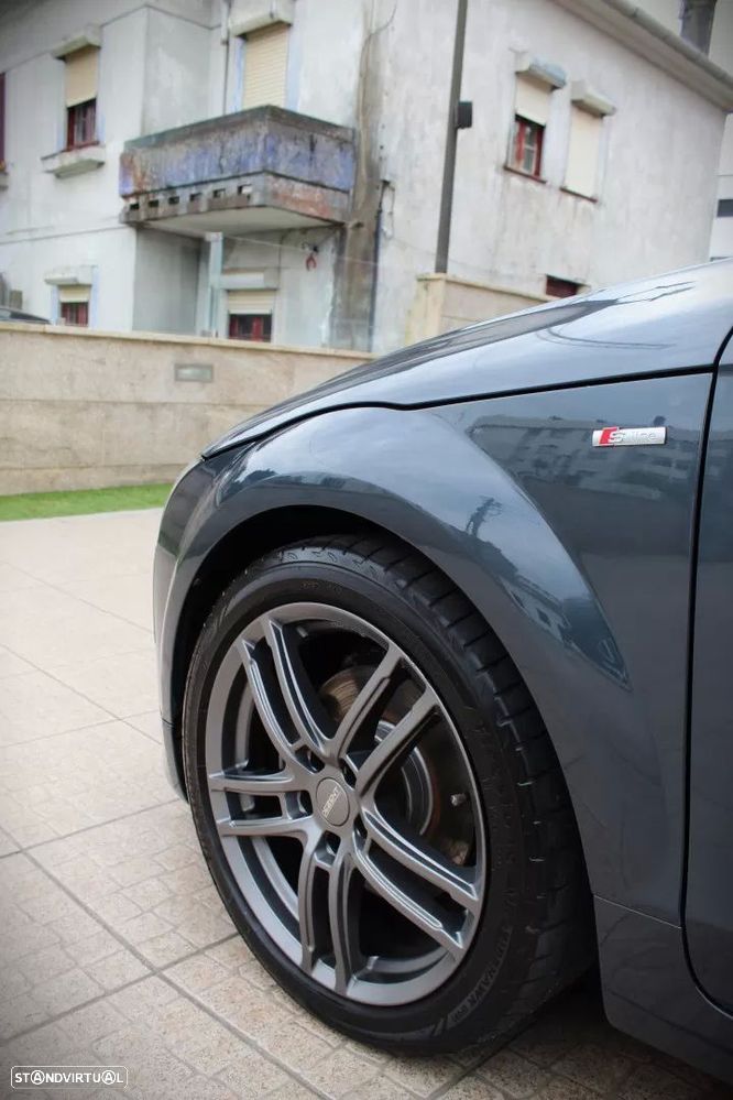 Audi TT Coupé 2.0 TDI quattro - 29