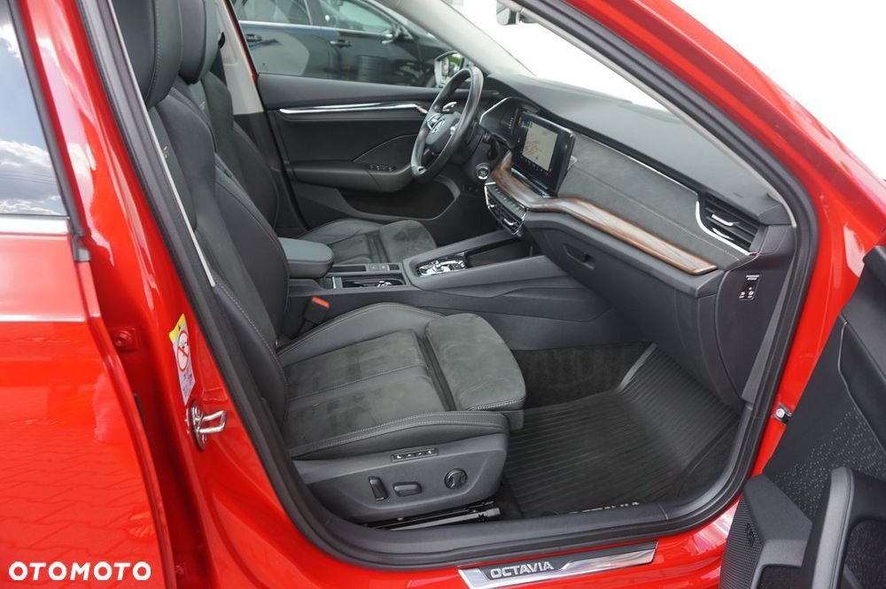 Skoda Octavia 2.0 TDI DSG 4x4 Scout First Edition - 28