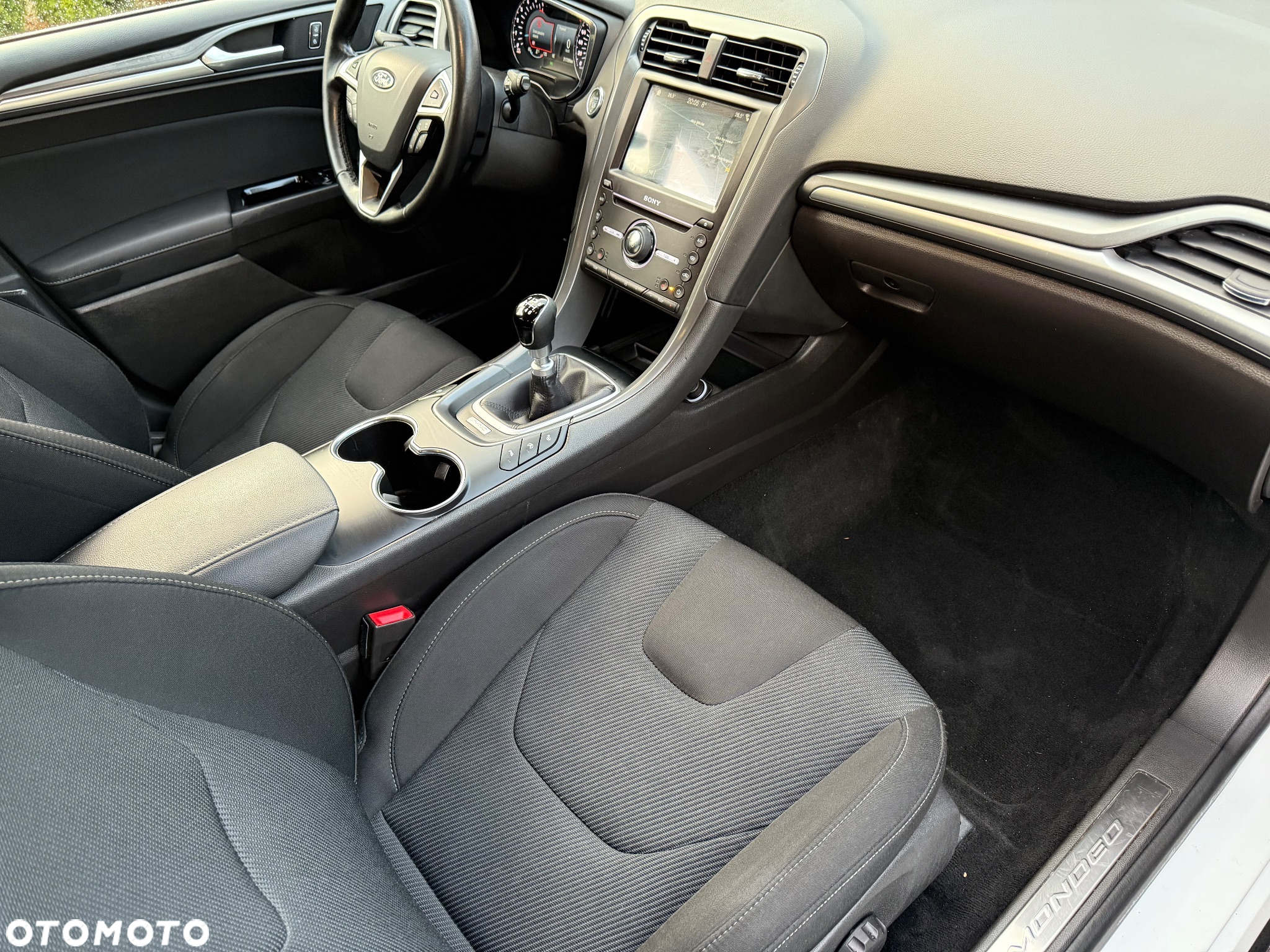 Ford Mondeo Turnier 2.0 TDCi Start-Stopp Titanium - 15