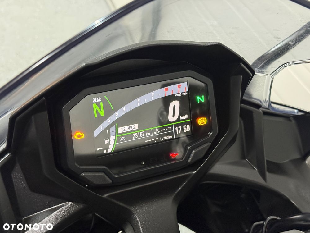 Kawasaki Ninja - 29