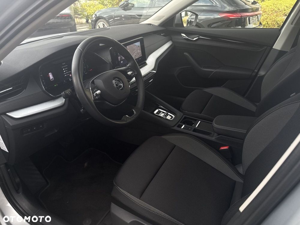 Skoda Octavia 2.0 TDI Ambition DSG - 13