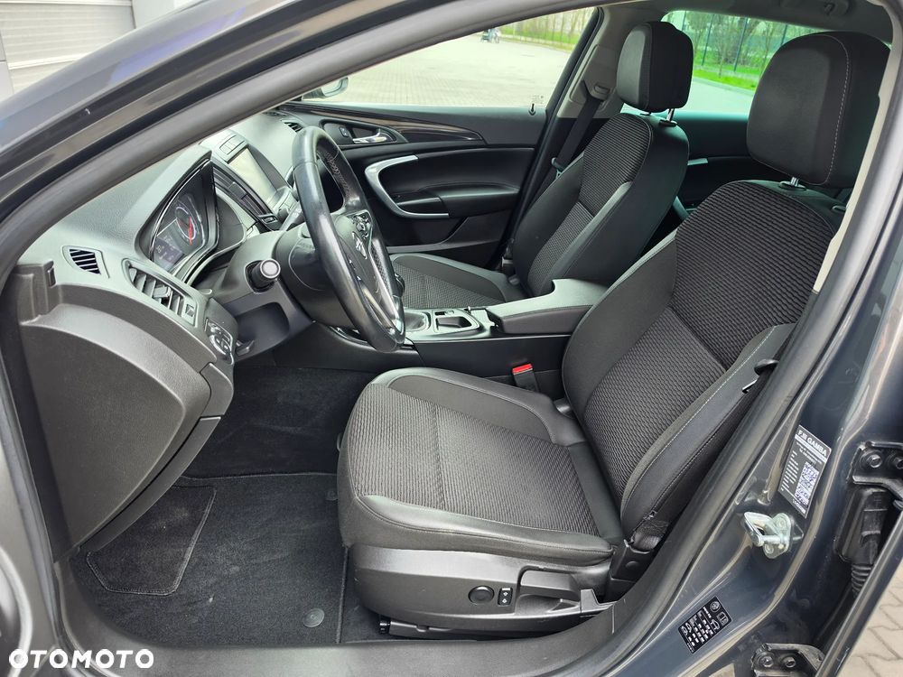 Opel Insignia 1.4 T Cosmo S&S - 16