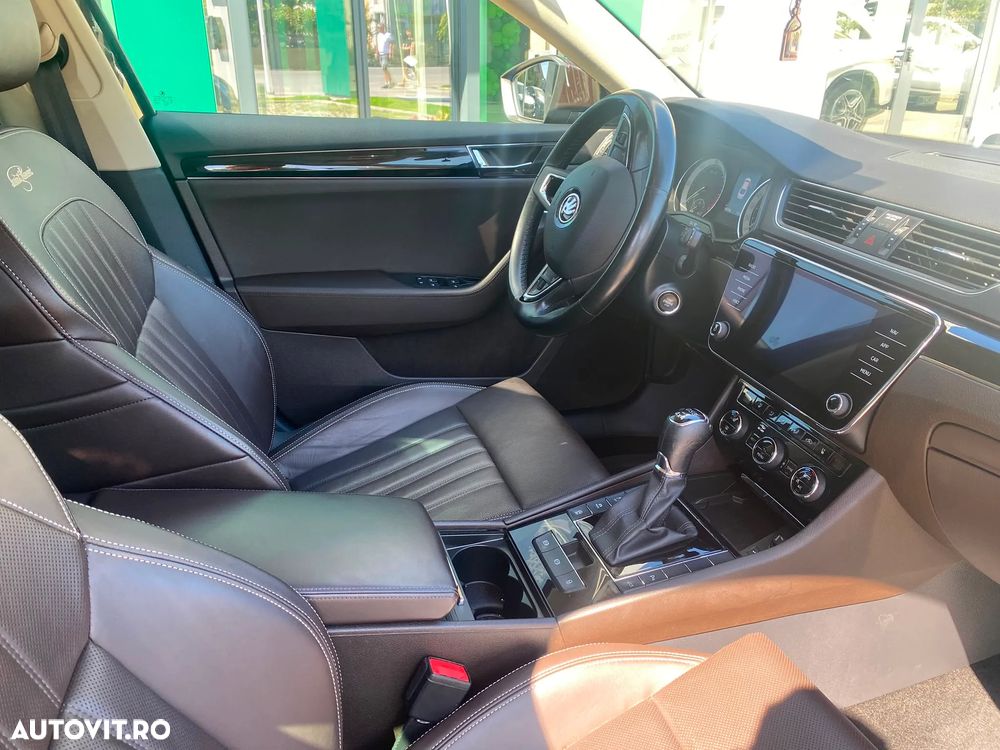 Skoda Superb 2.0 TDI DSG Laurin & Klement - 8