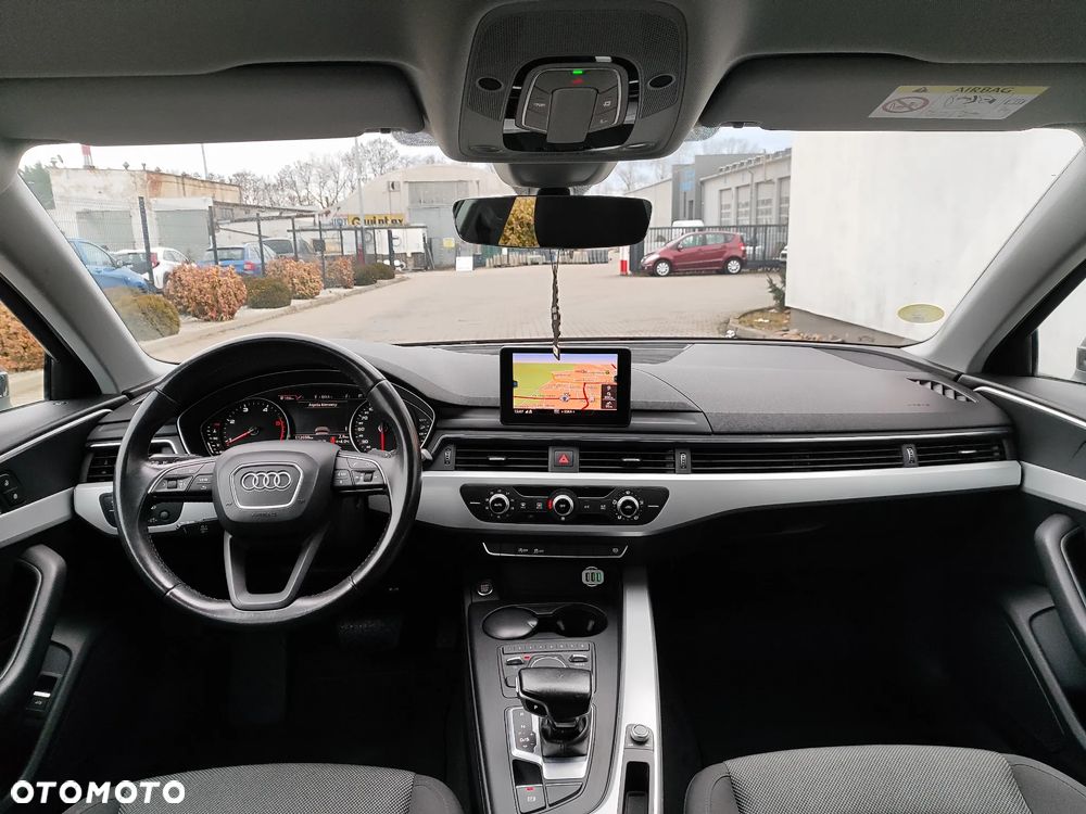 Audi A4 Limousine 2.0 TDI ultra S tronic design - 12