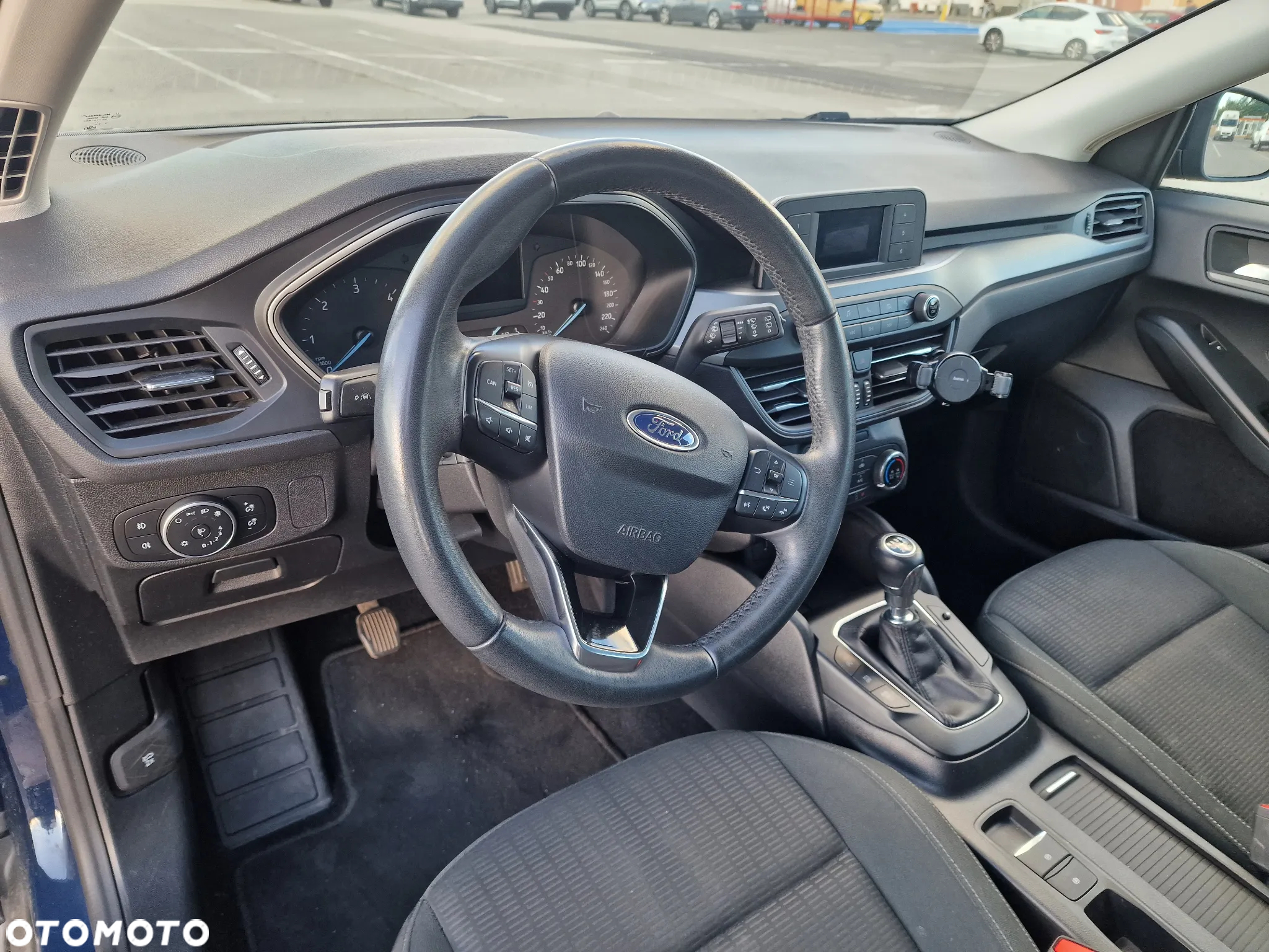 Ford Focus 1.5 EcoBlue SCR Trend - 4