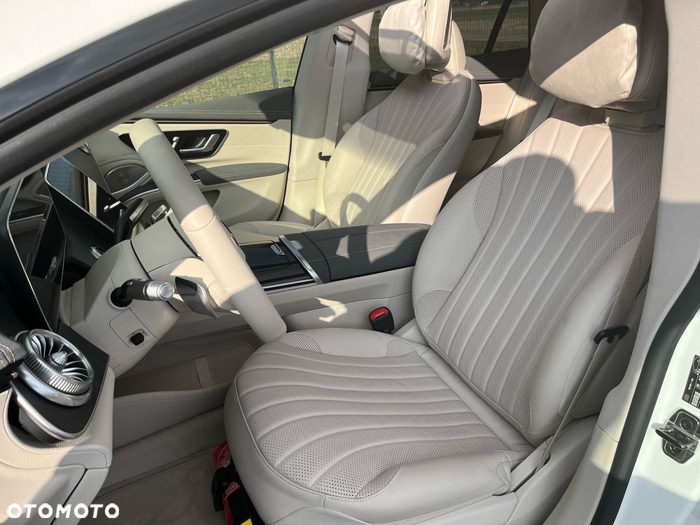 Mercedes-Benz EQS - 13