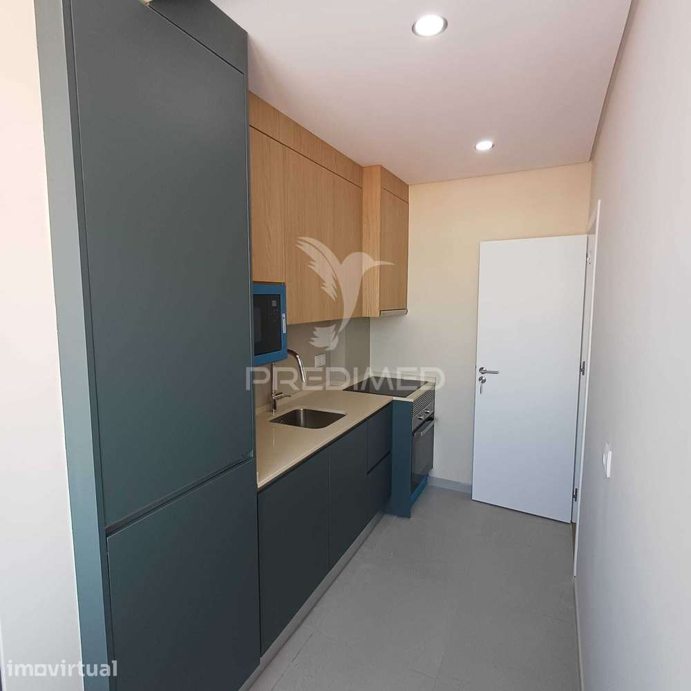 Apartamento T3 Renovado com Varanda - Queluz - Grande imagem: 5/24