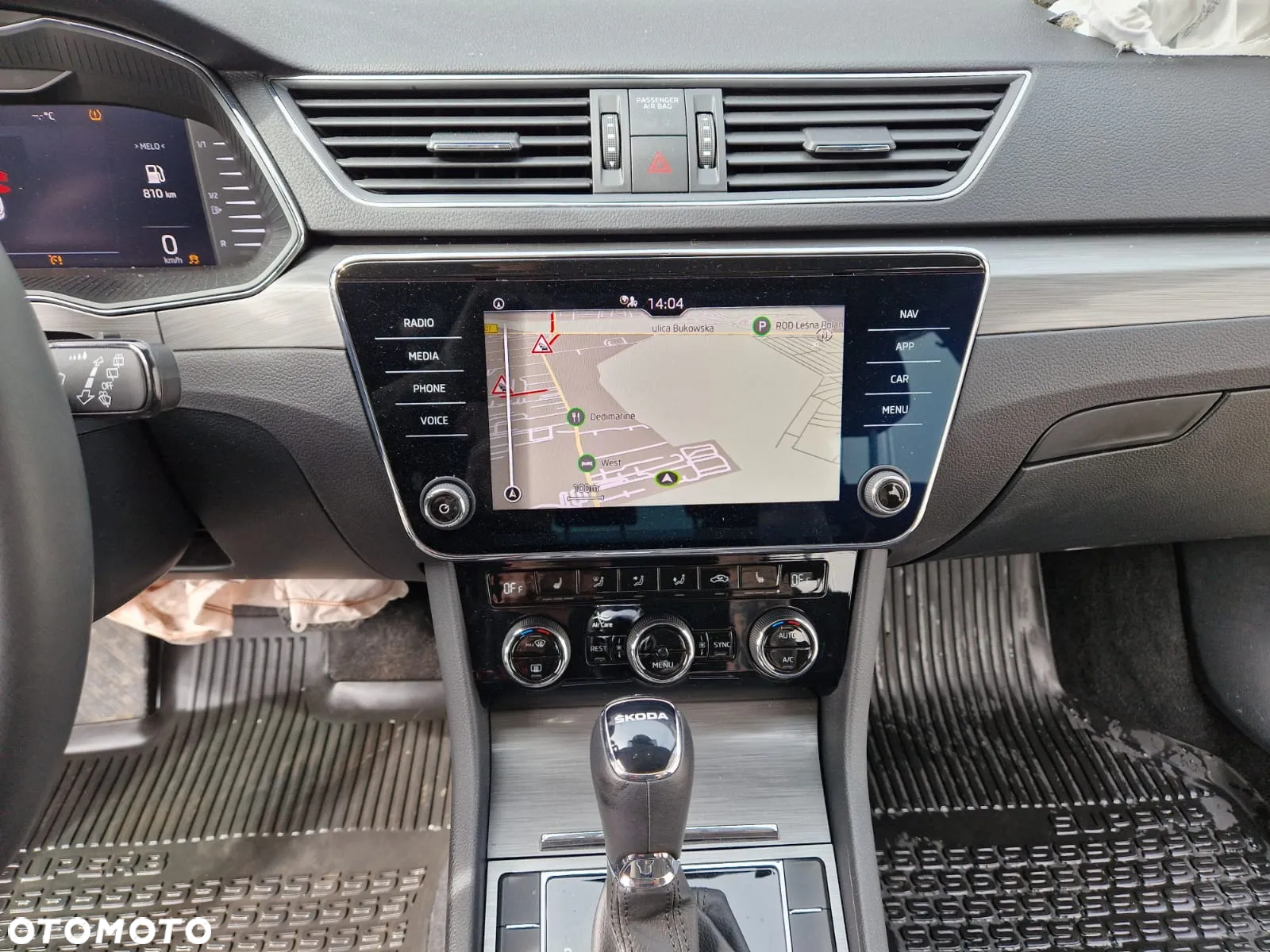 Skoda Superb 2.0 TDI SCR Style DSG - 17