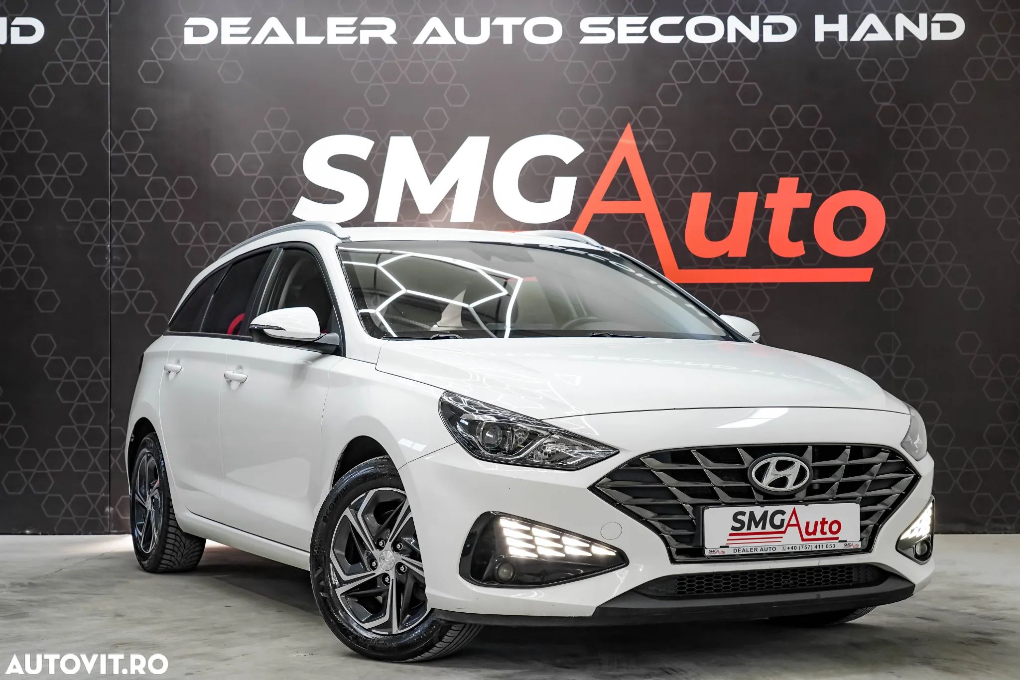 Hyundai i30 1.6 CRDI DCT EDITION 30 - 1