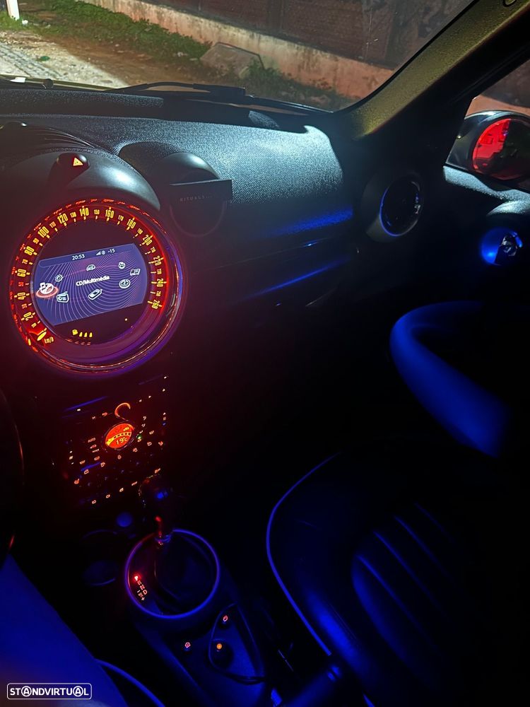 MINI Countryman Cooper Auto - 36