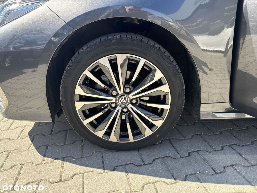 Toyota Corolla 1.8 Hybrid Style - 19