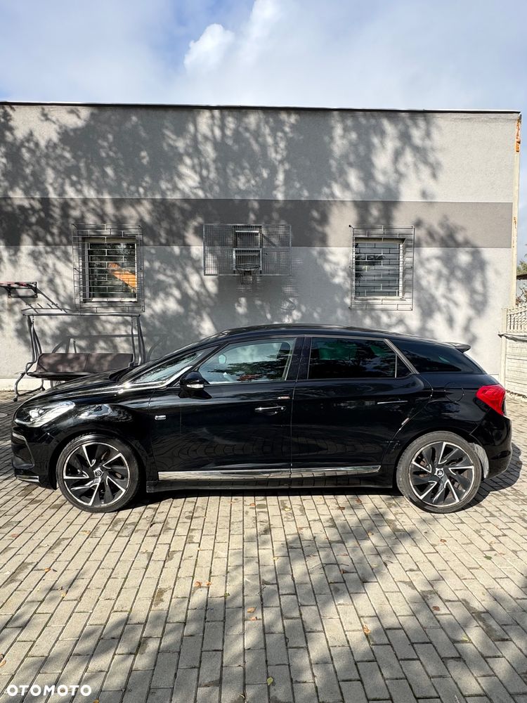 Citroën DS5 2.0 HDi Hybrid4 SoChic MCP - 4