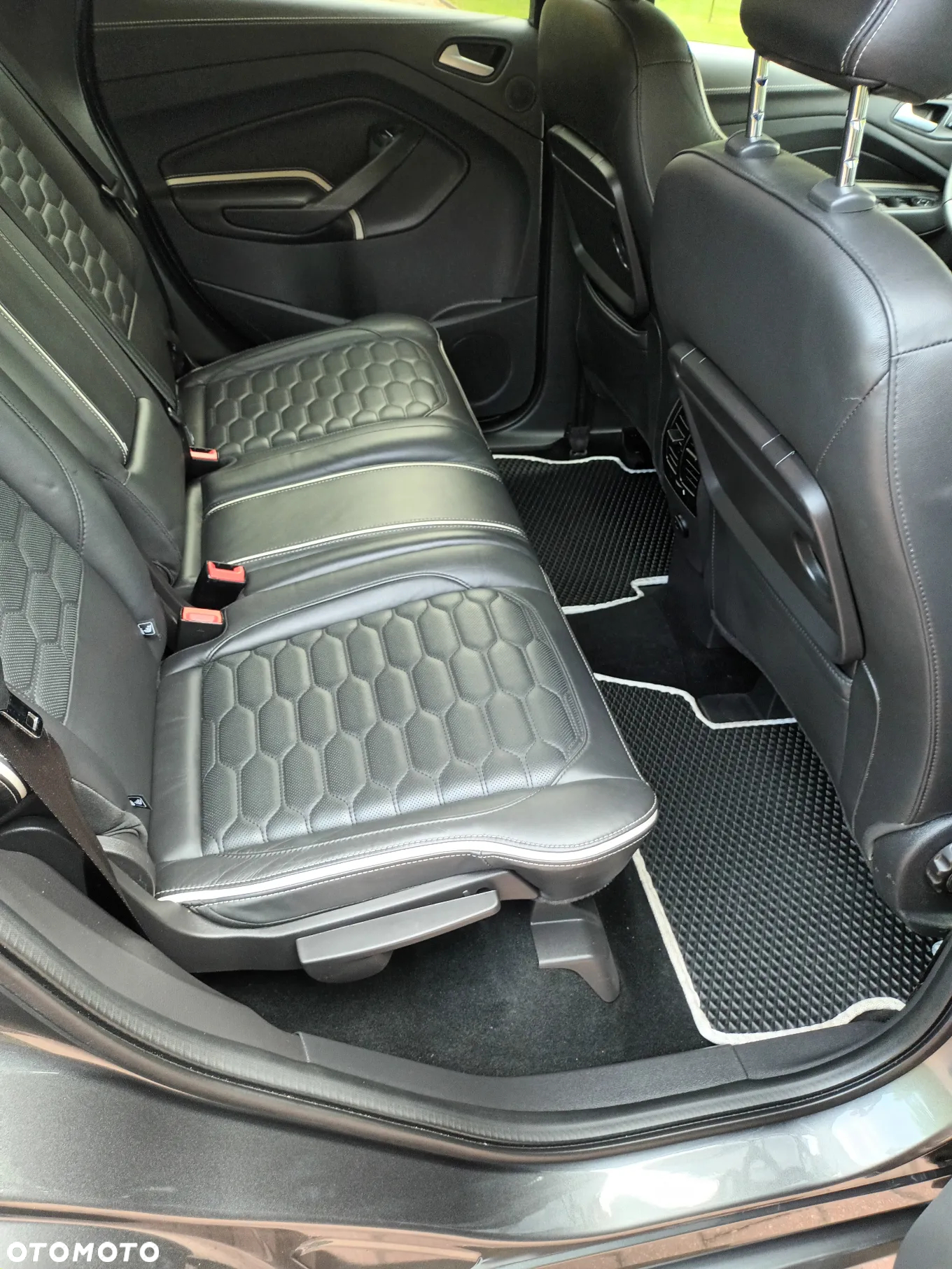 Ford Kuga Vignale 1.5 EcoBoost FWD ASS - 13