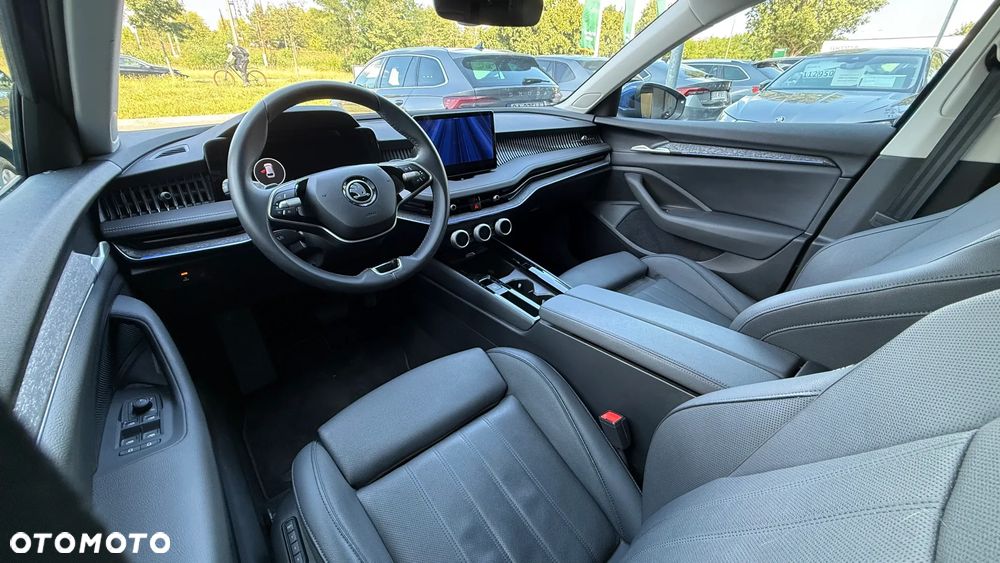 Skoda Superb 2.0 TDI SCR Selection DSG - 19