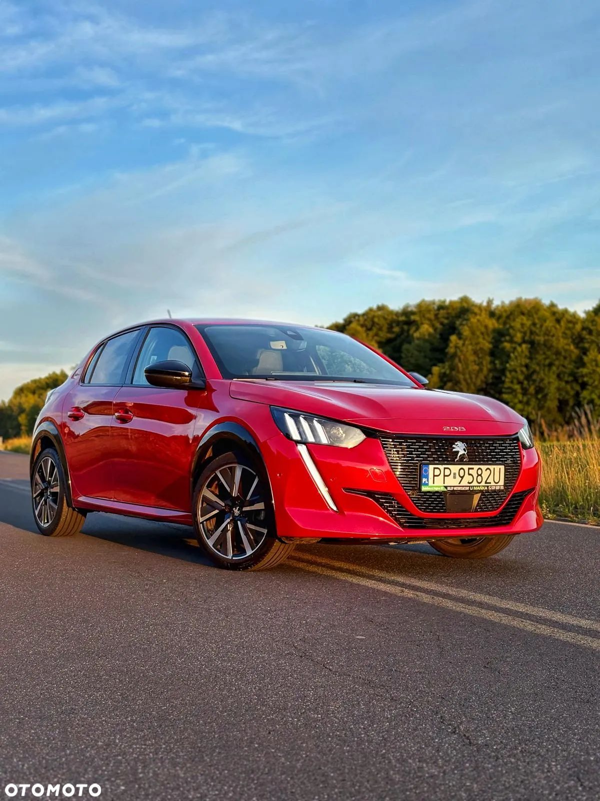 Peugeot 208 PureTech 100 GT Pack - 1