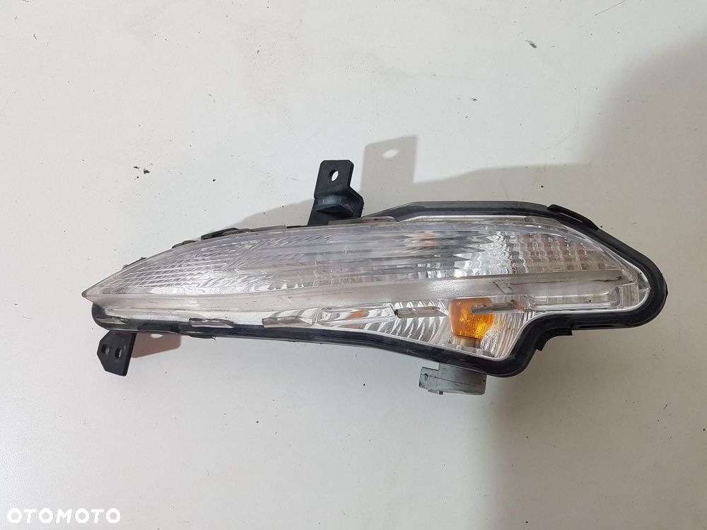 PEUGEOT 308 II 2 T9 KIERUNKOWSKAZ ZDERZAKA LEWY LAMPA 9678039380G ORYGINAŁ - 1