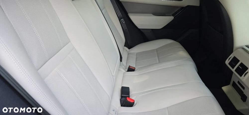 Land Rover Range Rover Velar 2.0 P250 SE - 21