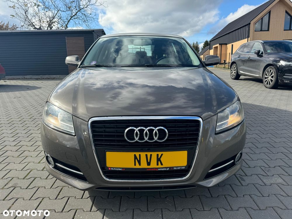 Audi A3 Sportback 1.4 TFSI Attraction - 2